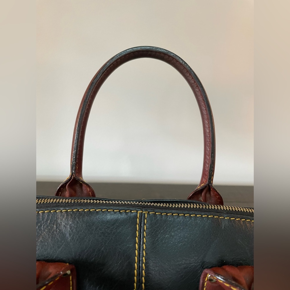 Vintage Dooney and Bourke Mini Satchel J0930427 - Picture 9 of 15